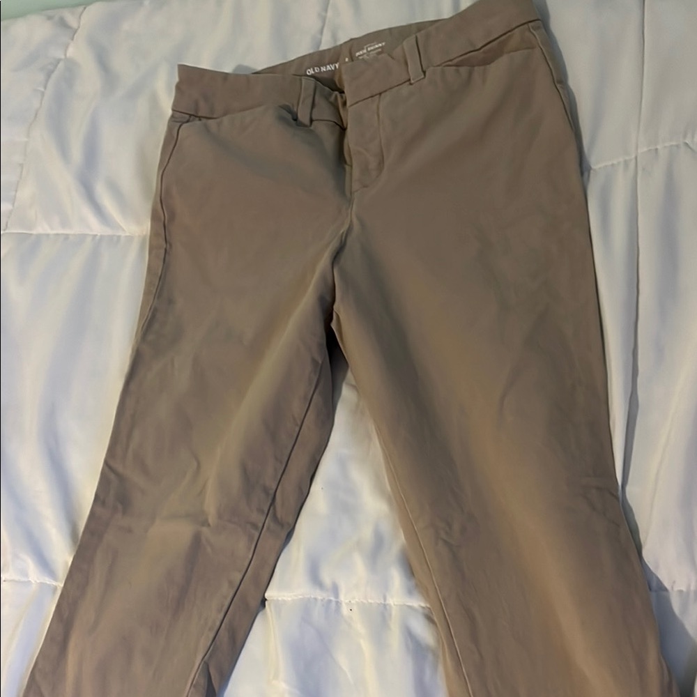 Women’s khaki Pants